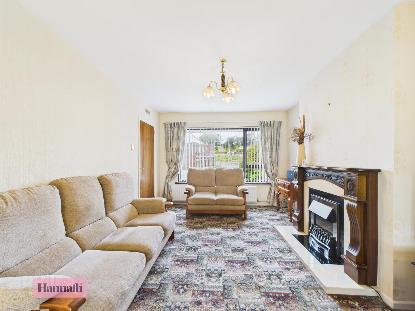 22 Blenheim Drive 7 of 37