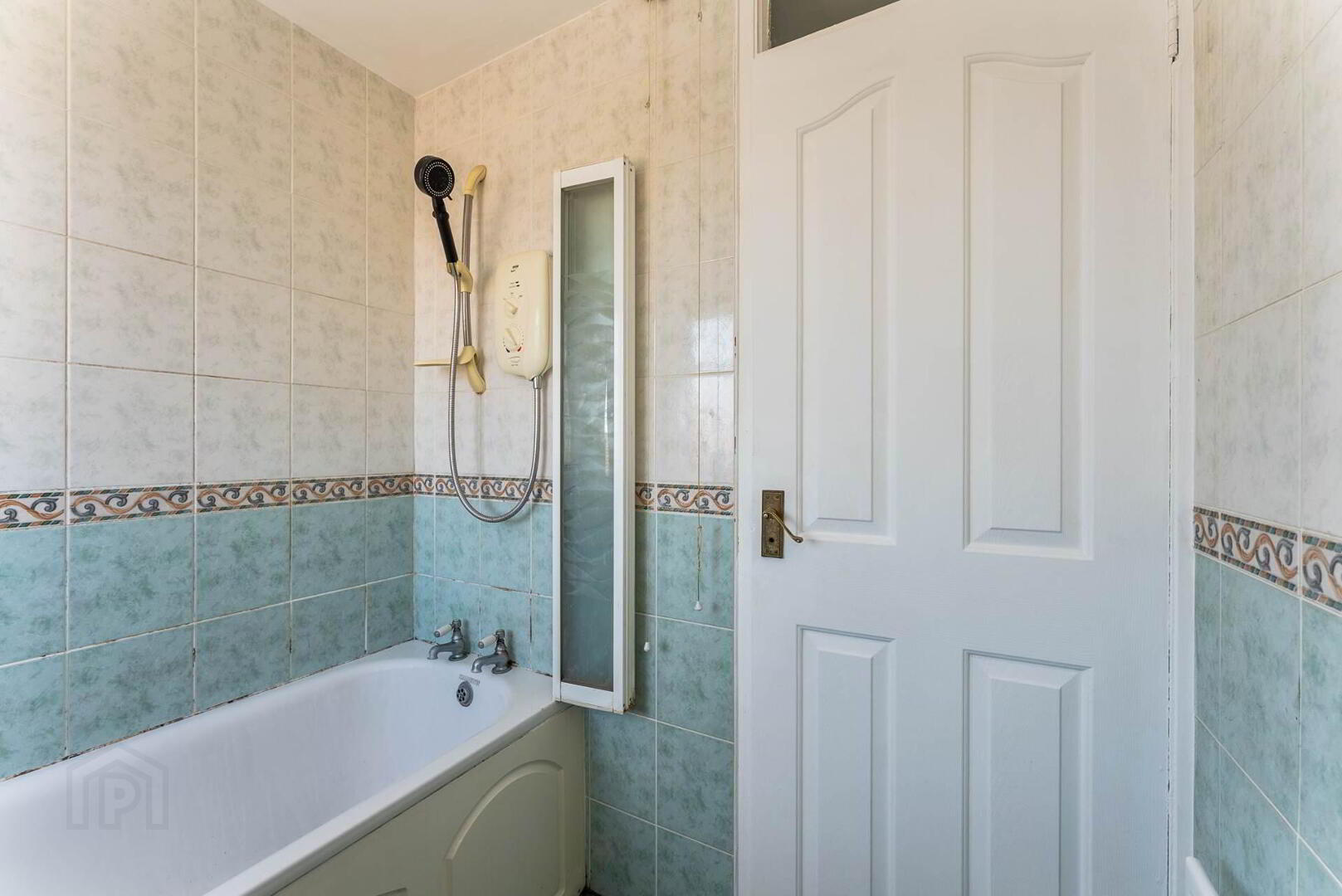 26 Richmount Gardens 16 of 20