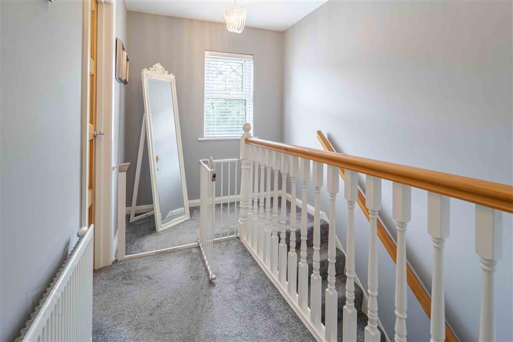37 Belsize Meadows 19 of 31