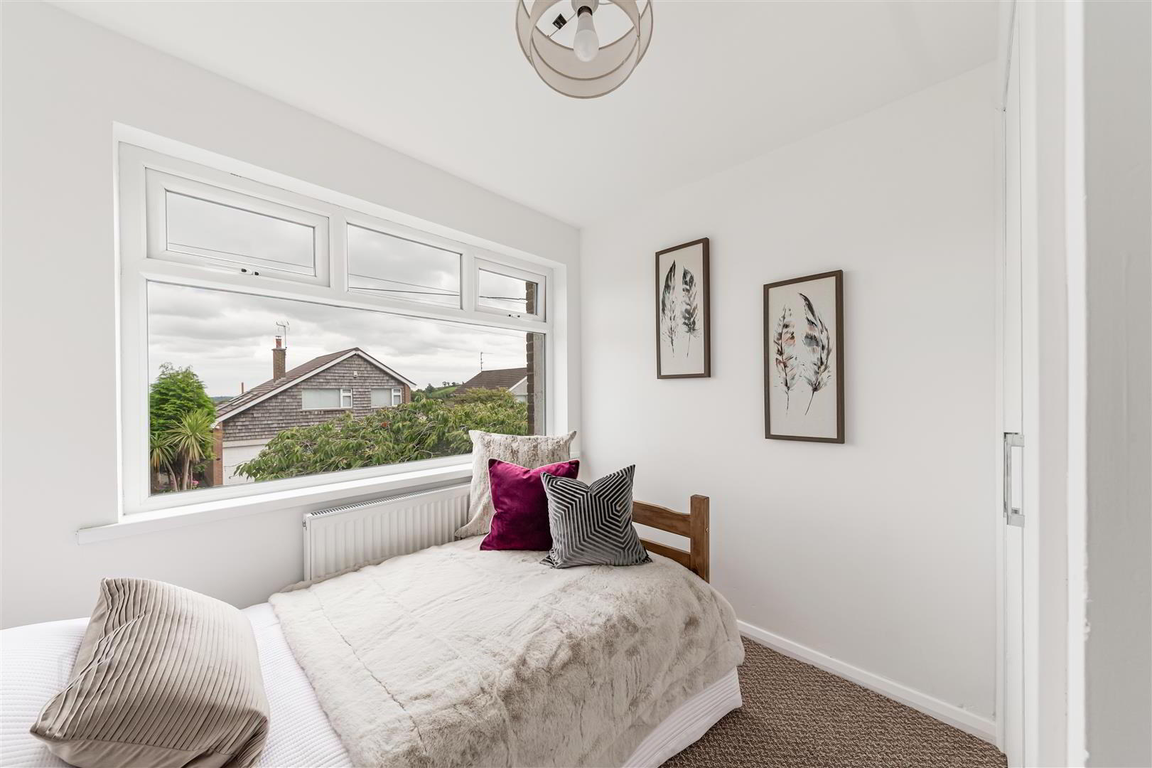 11 Moyra Crescent 35 of 41