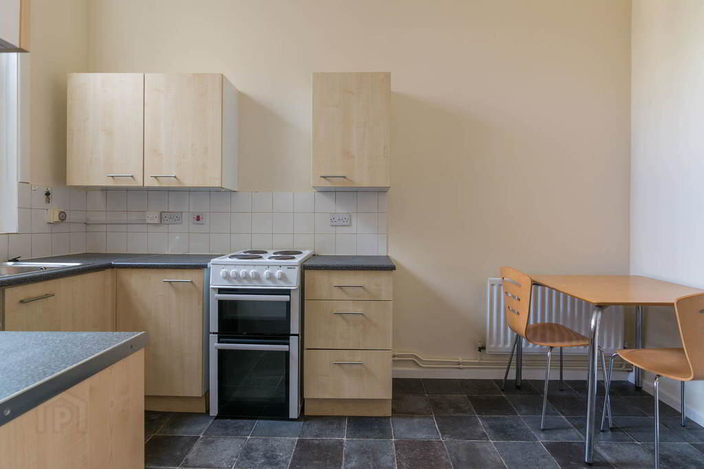 Flat 2, 19 Ulsterville Avenue 5 of 9