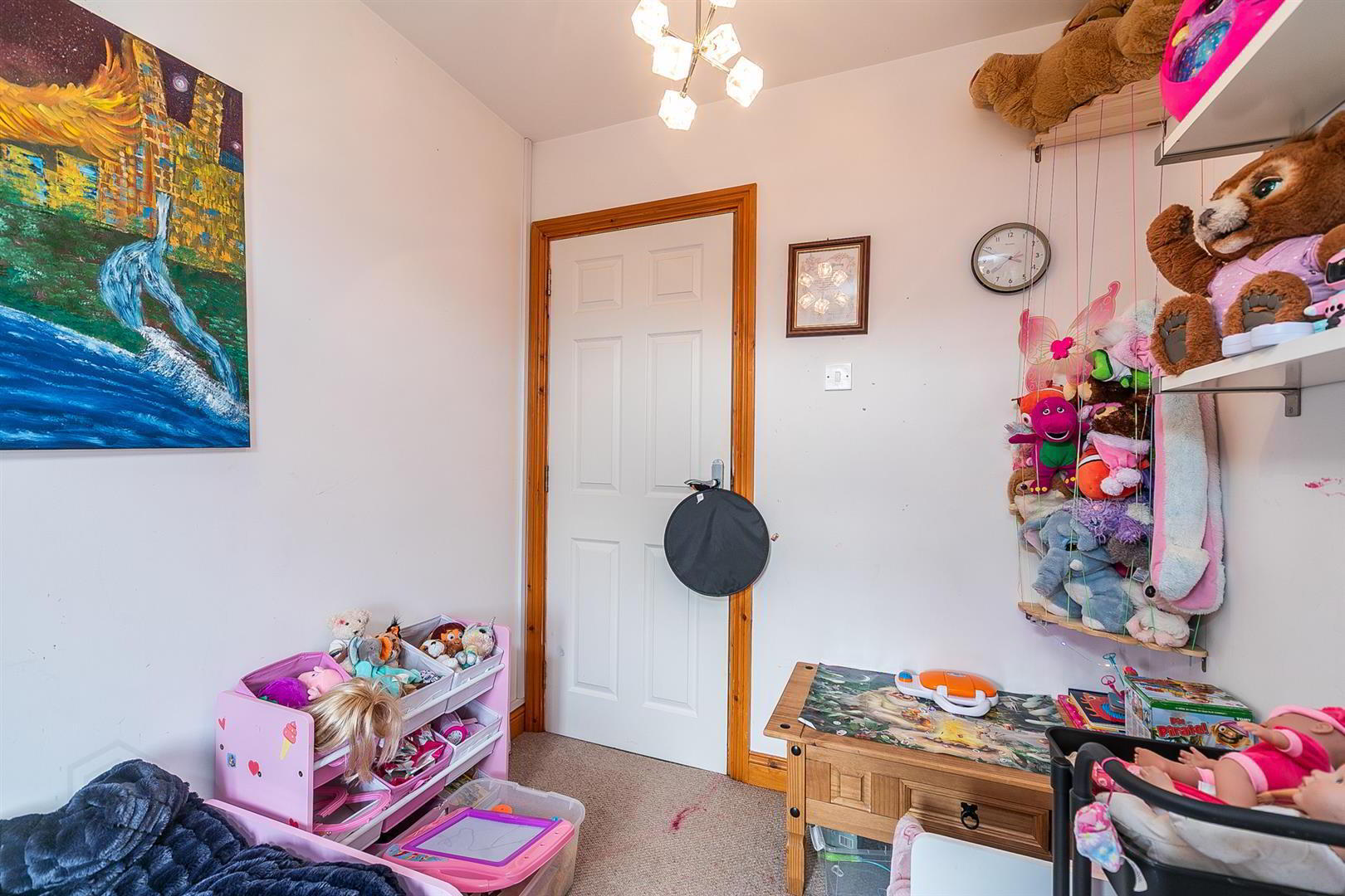 17 Burn Brae Mews 2 of 25