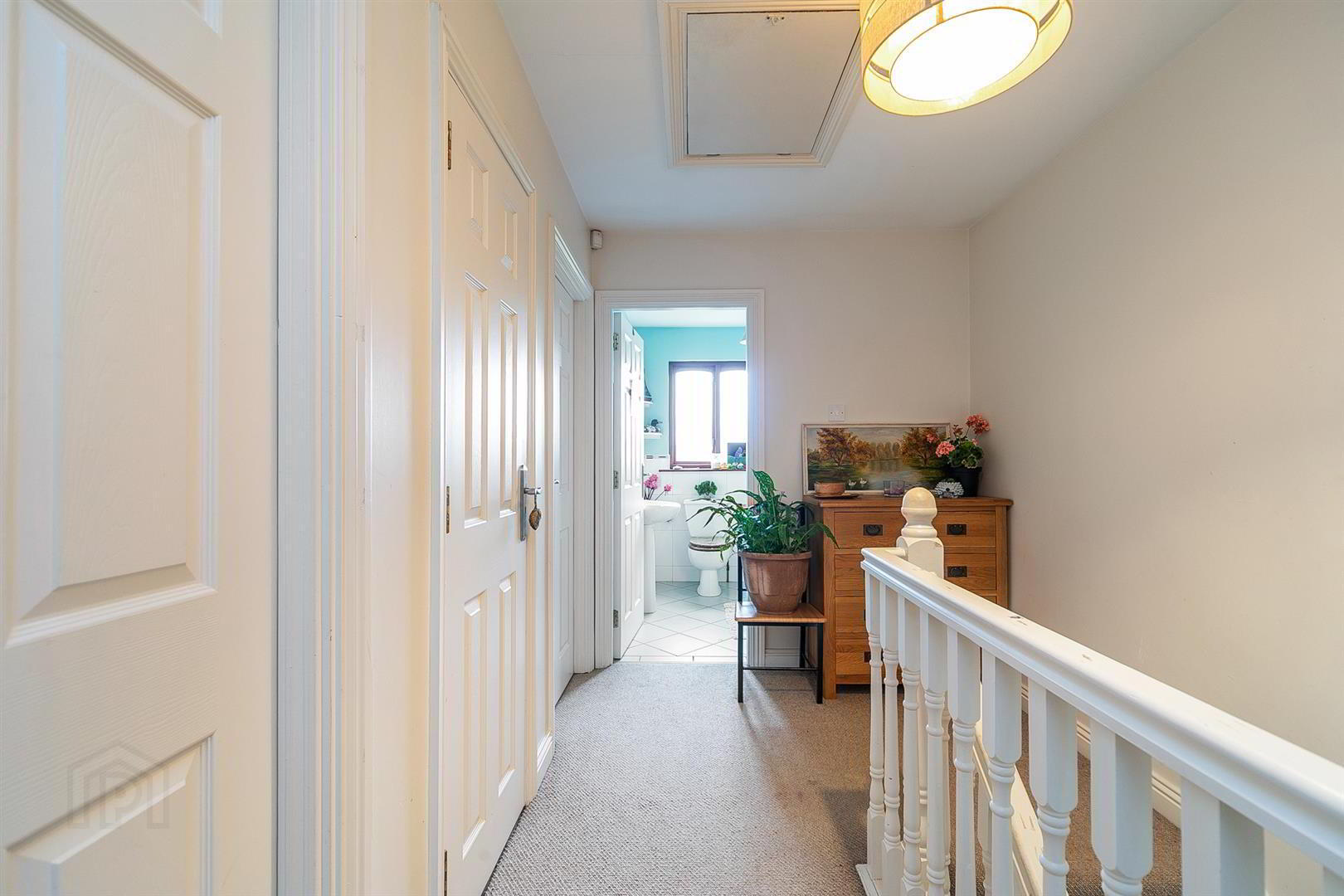 17 Burn Brae Mews 10 of 25
