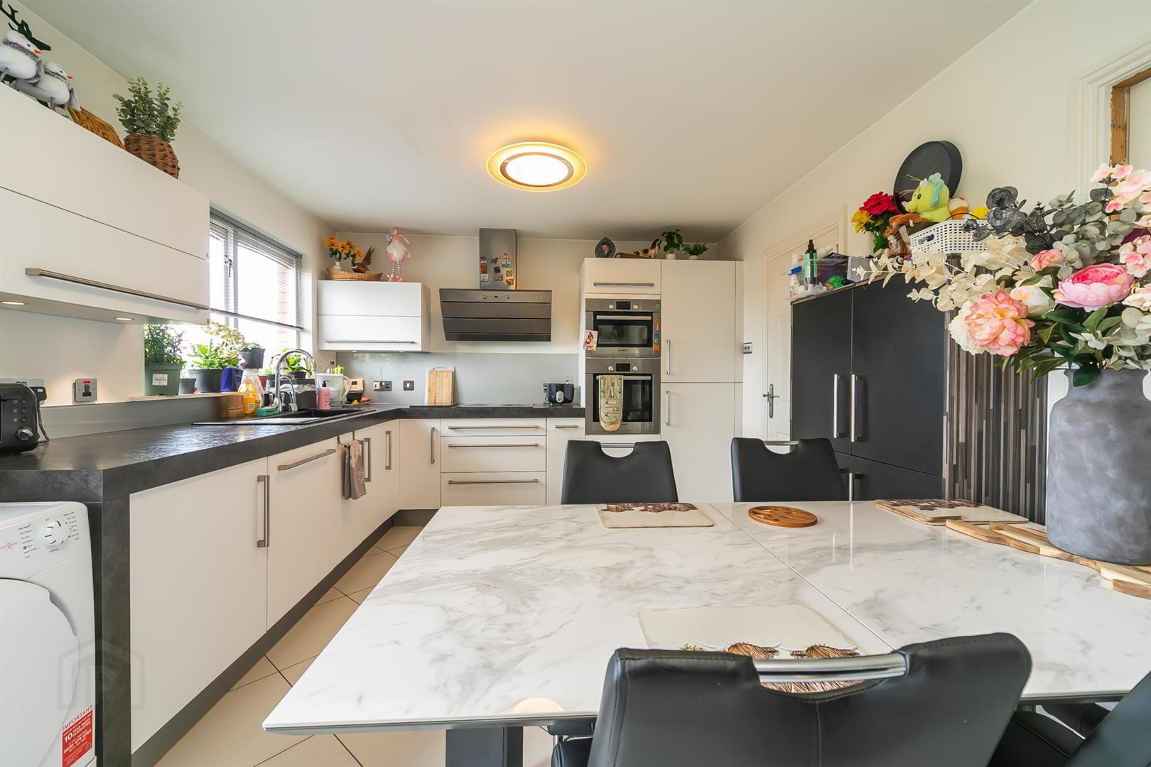17 Burn Brae Mews 16 of 25