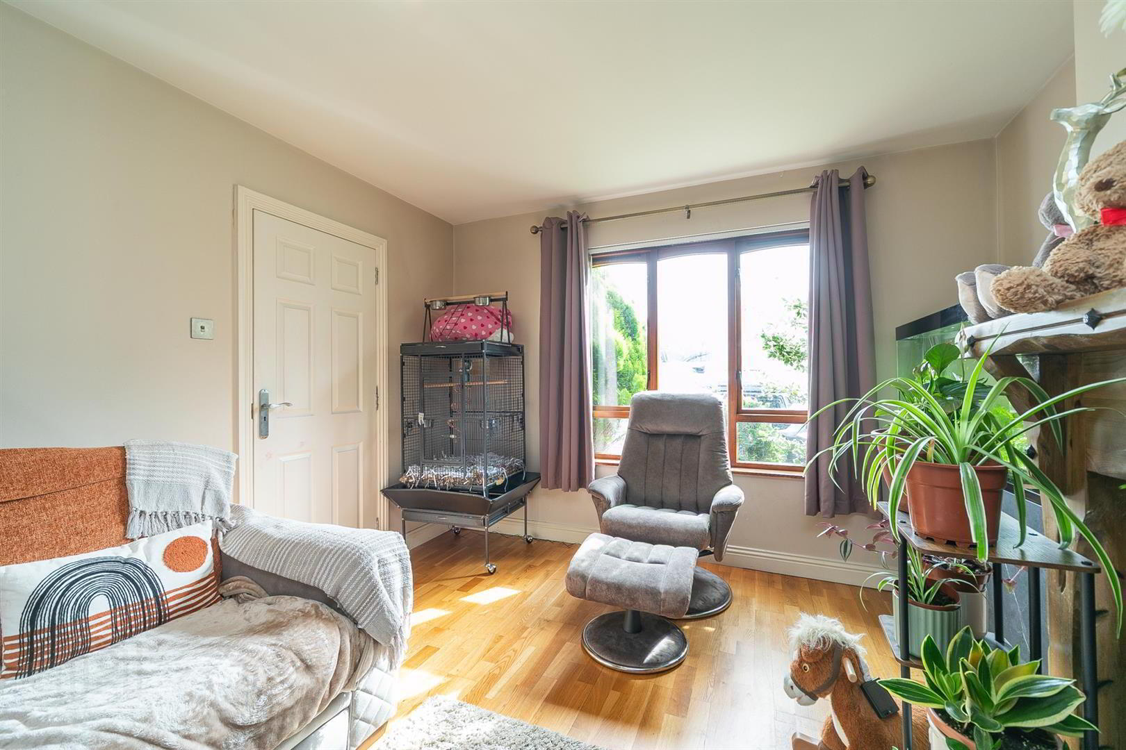 17 Burn Brae Mews 20 of 25
