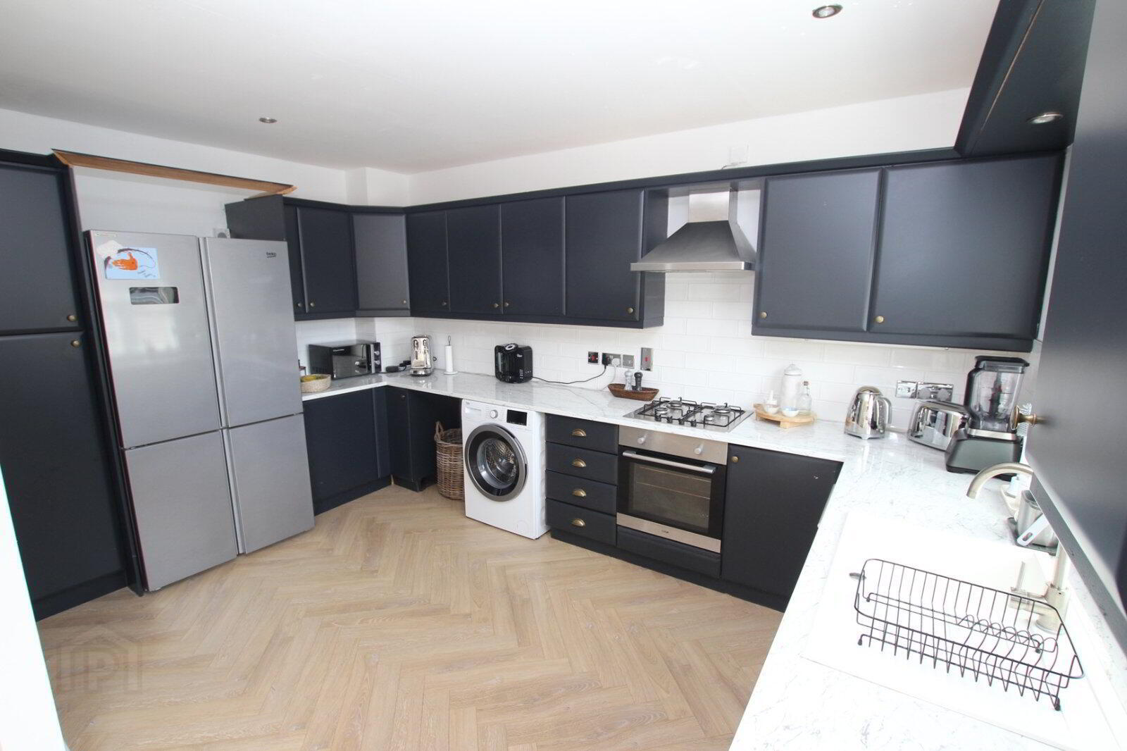 23 Glengormley Park 6 of 18