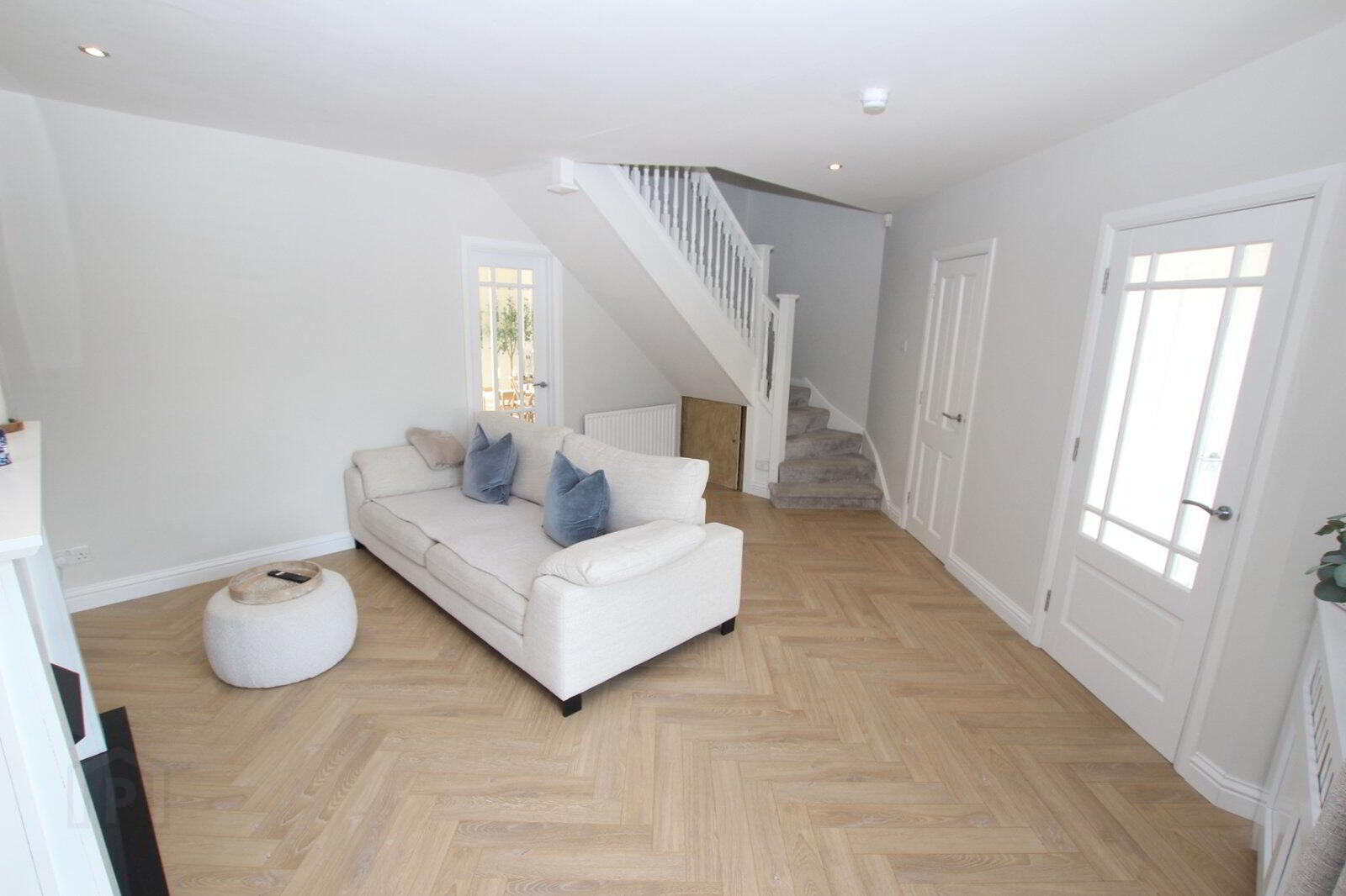 23 Glengormley Park 4 of 18