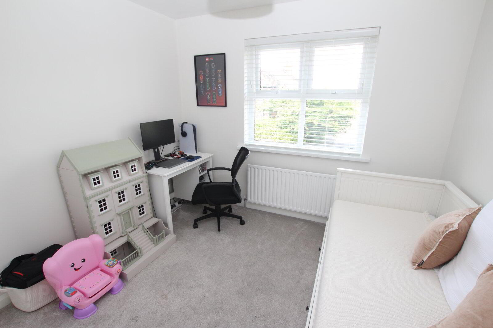 23 Glengormley Park 13 of 18