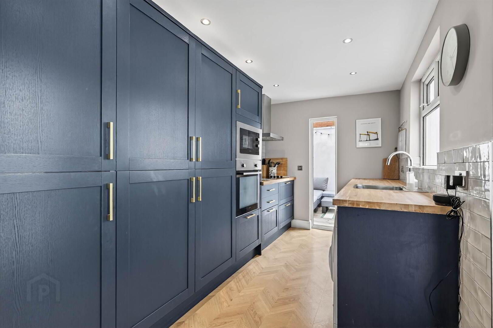 141 Belmont Road 15 of 33