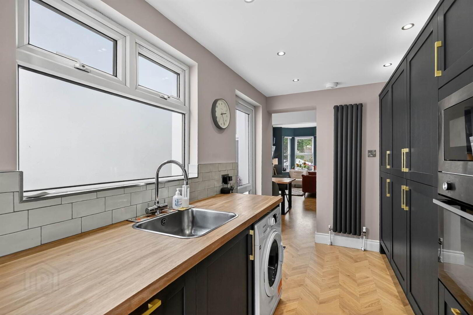 141 Belmont Road 18 of 33