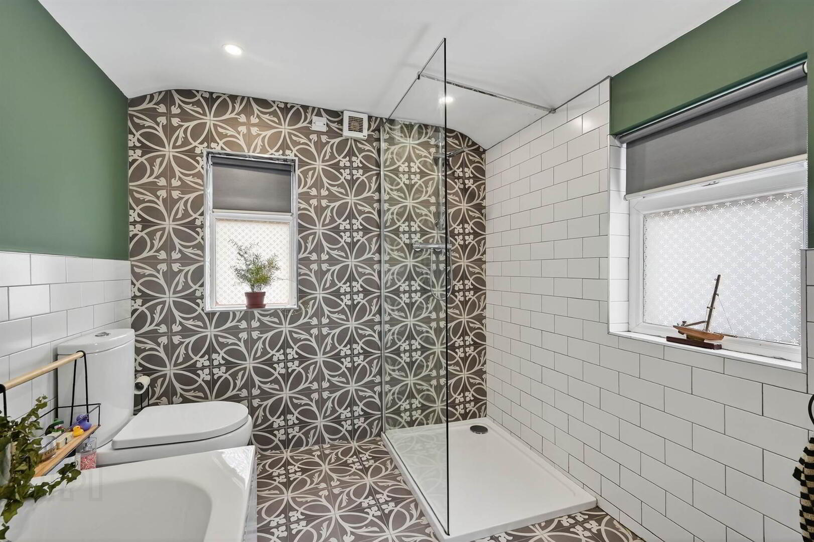 141 Belmont Road 24 of 33