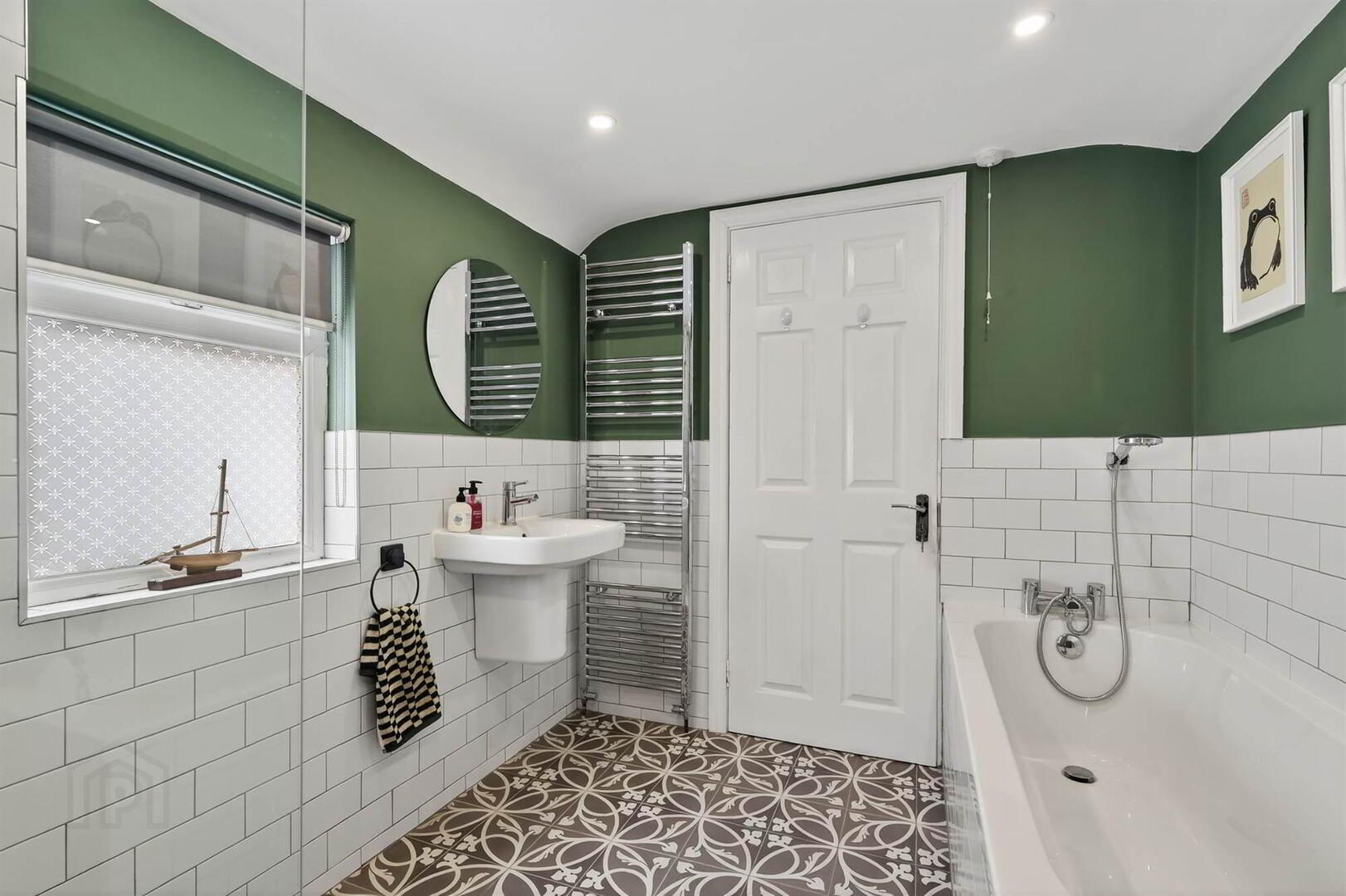 141 Belmont Road 25 of 33