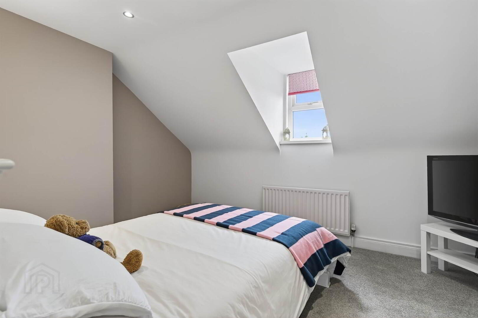 141 Belmont Road 28 of 33