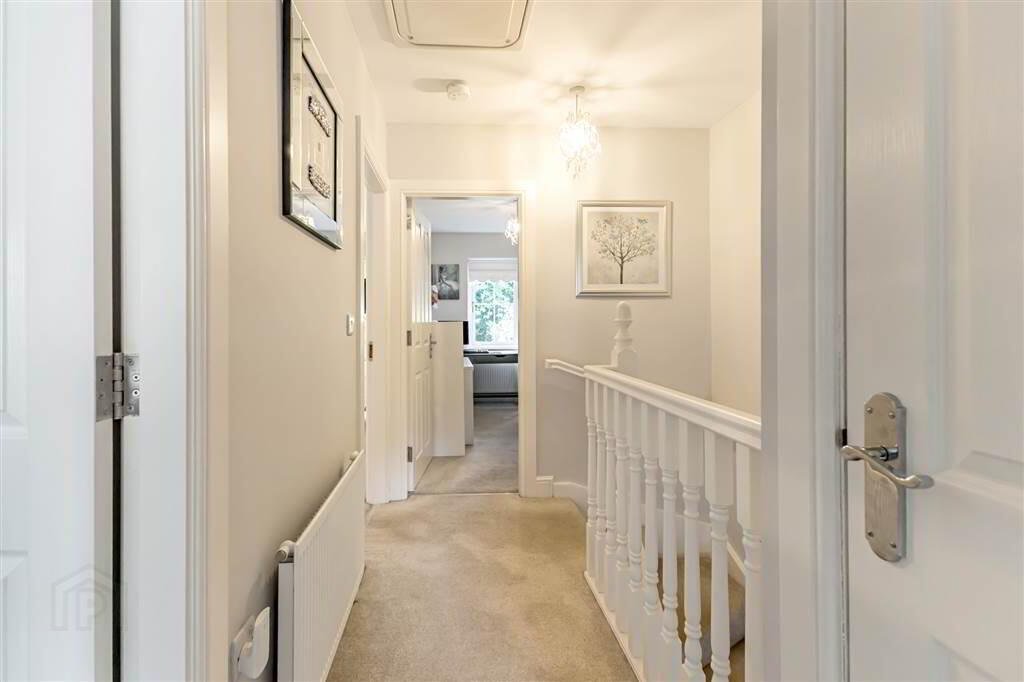 2 Linen Mews 21 of 37
