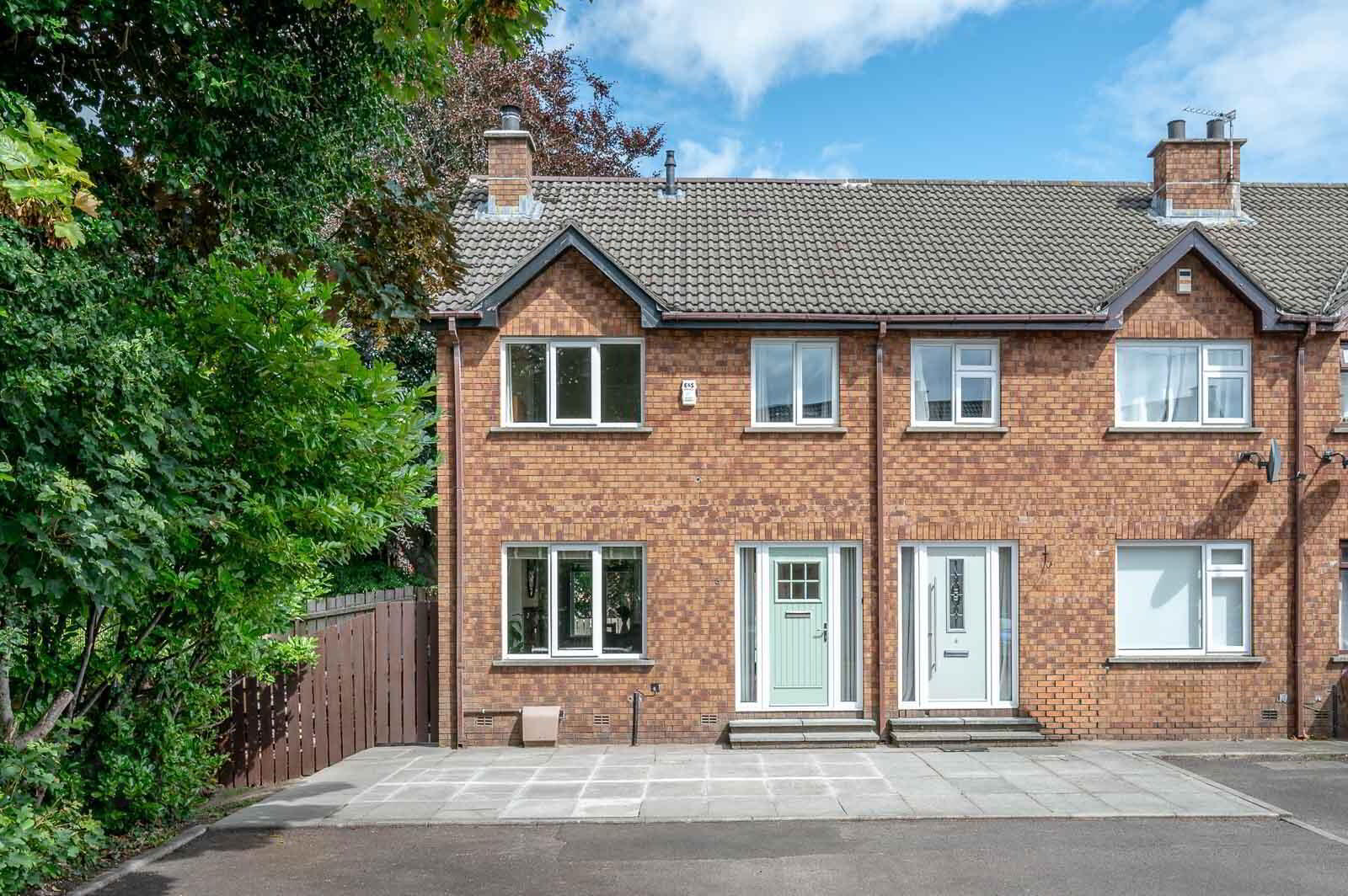 5 Kerrsland Mews 1 of 22
