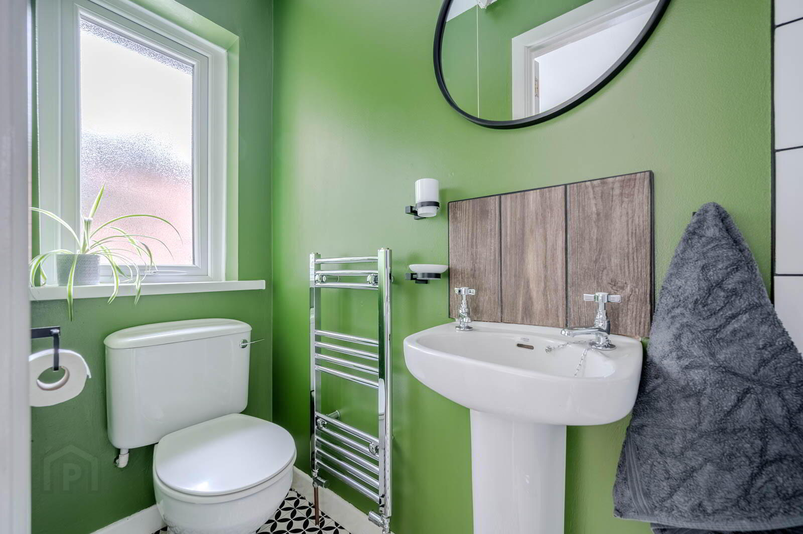 5 Kerrsland Mews 14 of 22