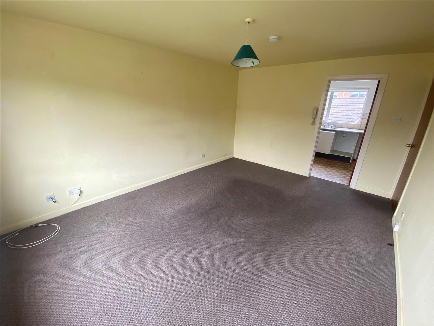 9 Sunningdale Court 3 of 9