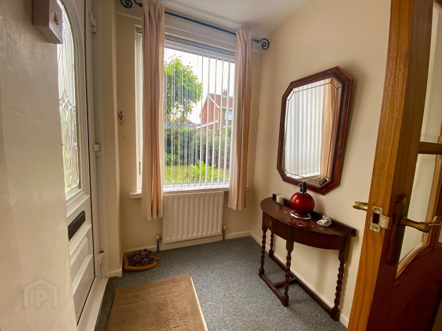 44 Castleburn Road 3 of 13