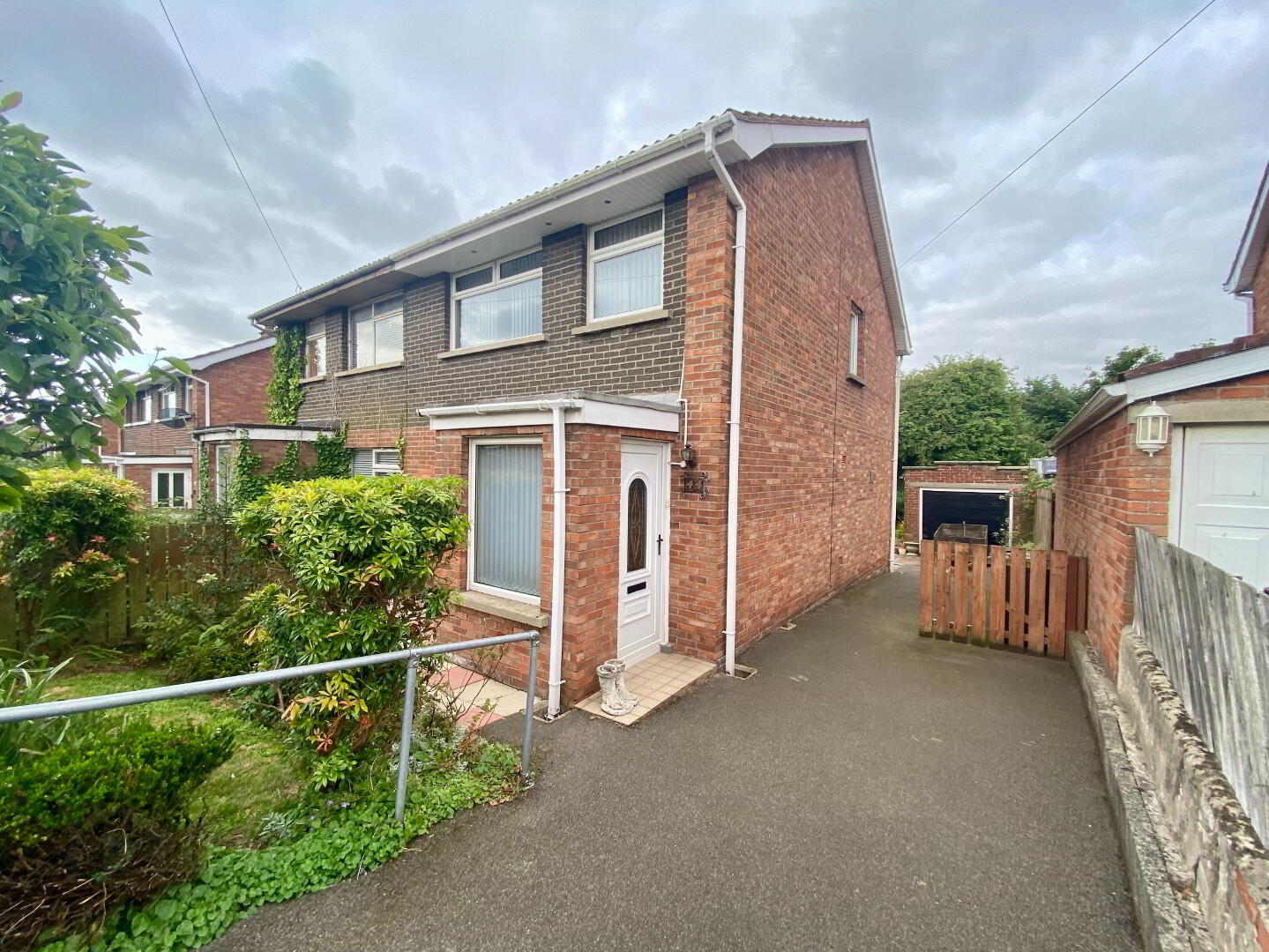 44 Castleburn Road 2 of 13