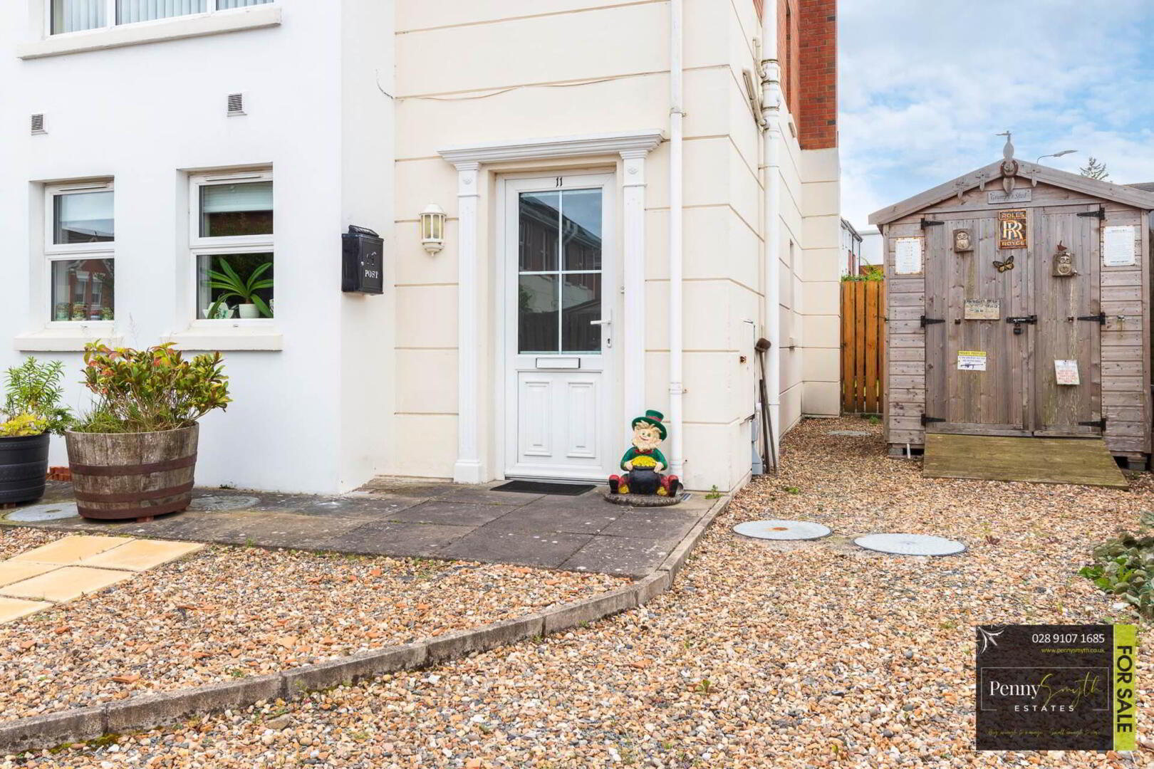 11 Upritchard Court 2 of 26