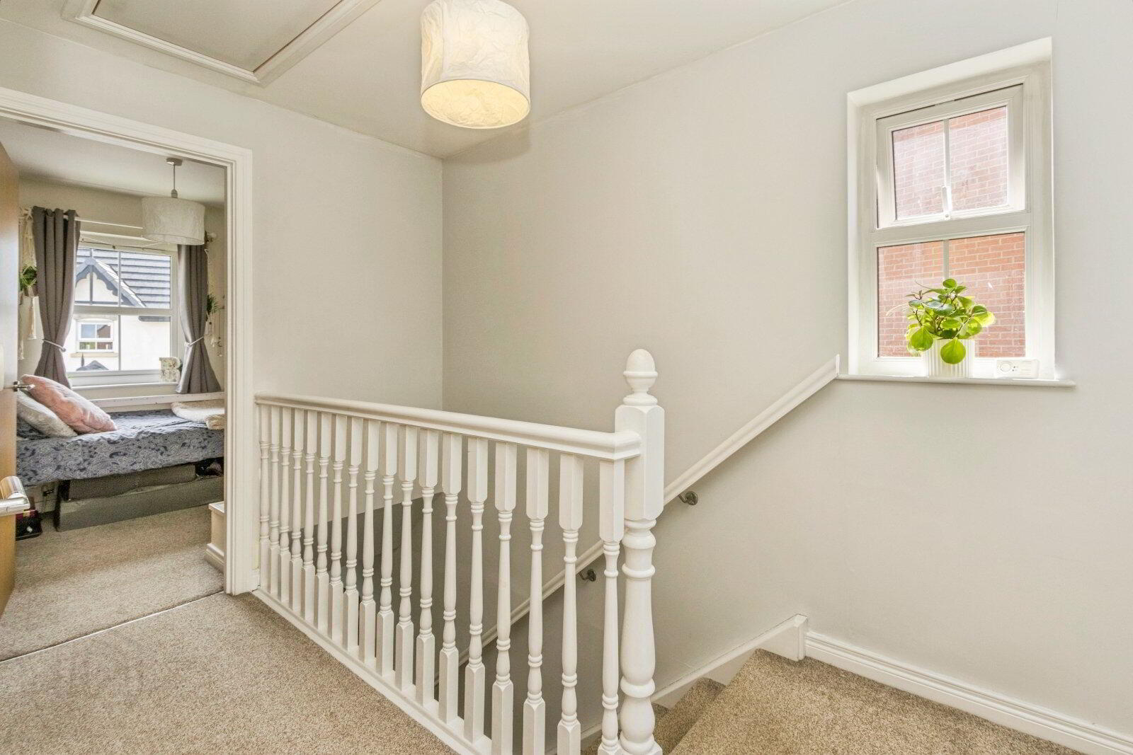 10 Linen Avenue 11 of 18