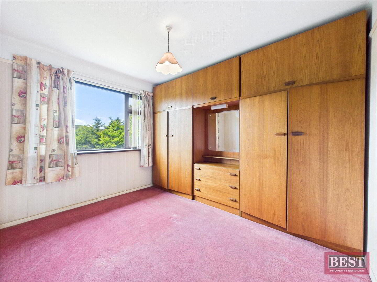 116 Armagh Road 7 of 13