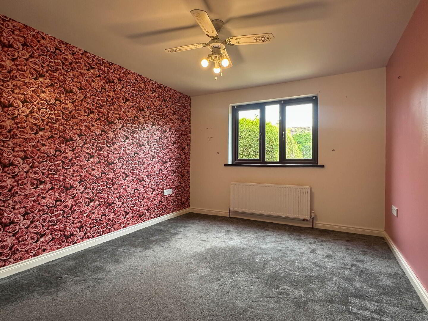 82 Hazelbank Road 12 of 32