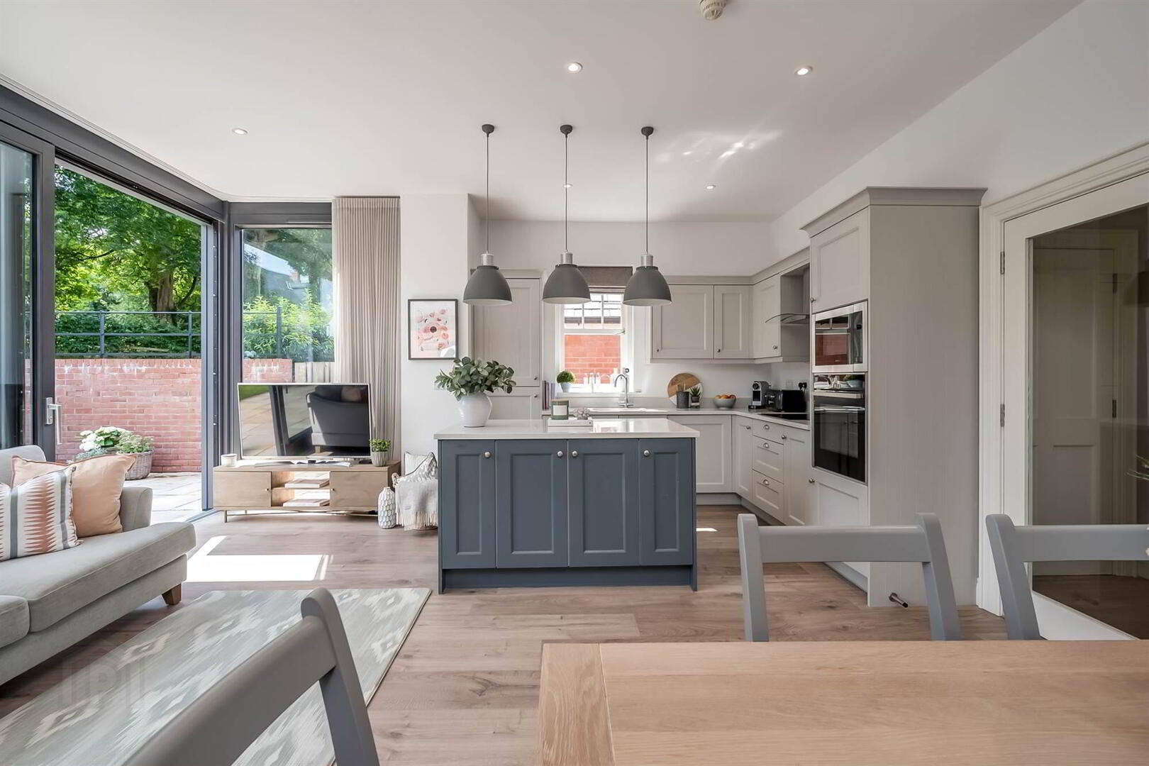 2 Haddo Place 8 of 19
