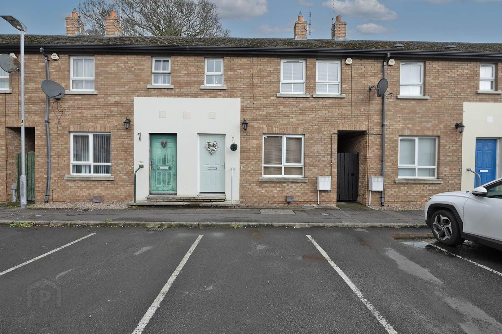29 Castle Lane Mews 1 of 21