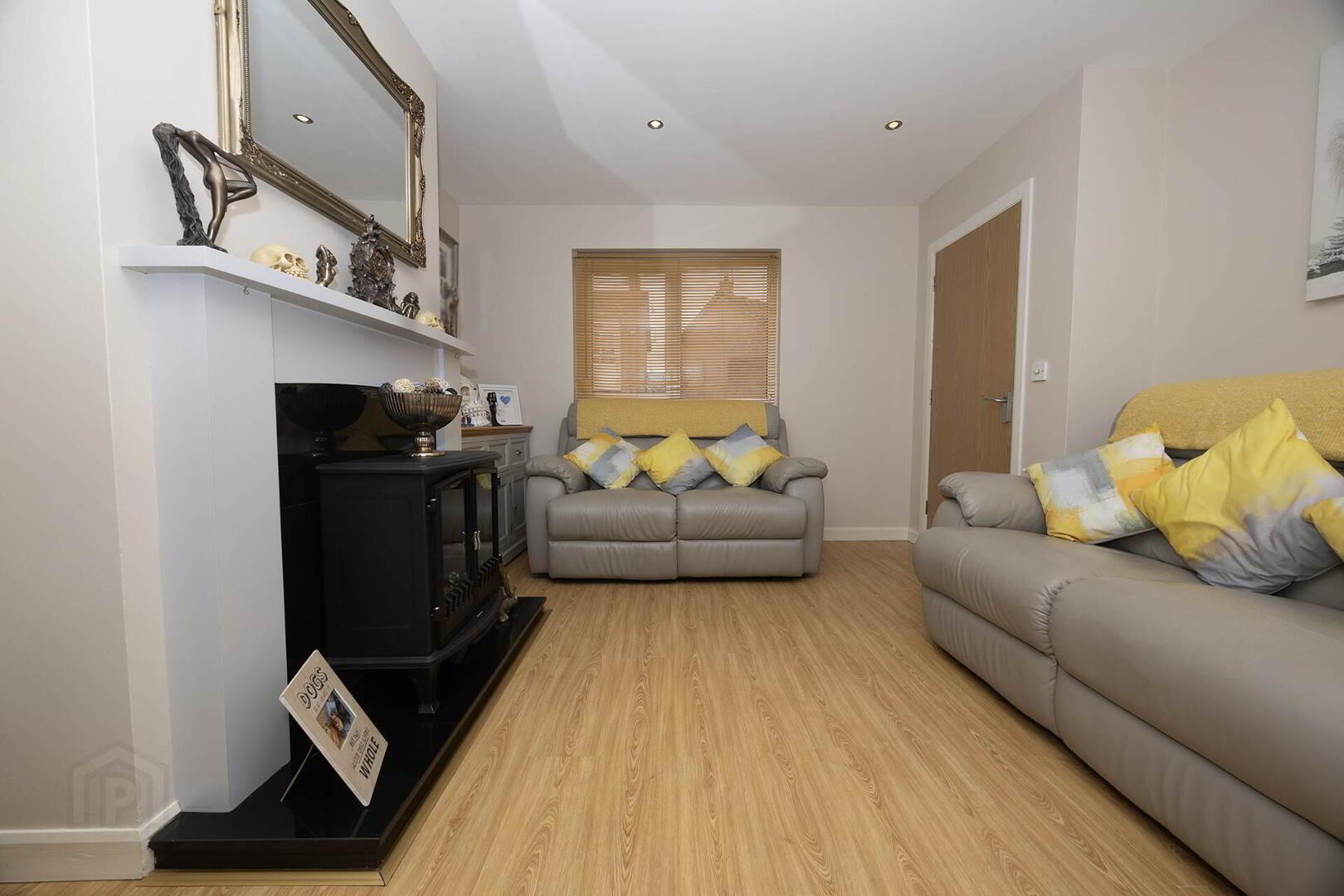 29 Castle Lane Mews 6 of 21