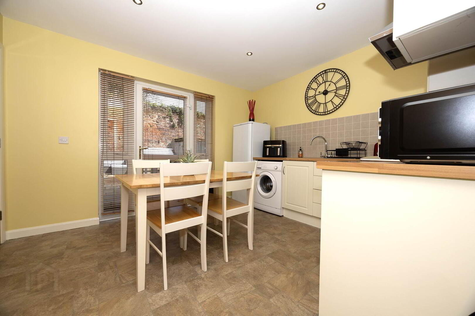 29 Castle Lane Mews 7 of 21