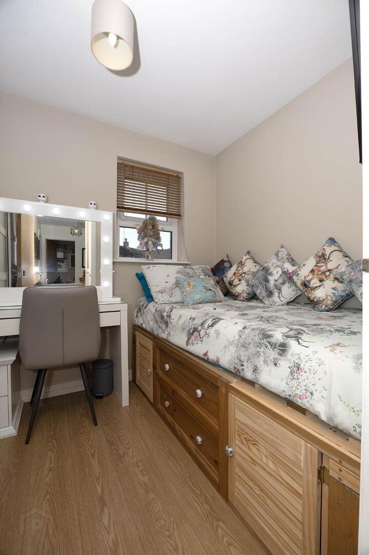 29 Castle Lane Mews 11 of 21