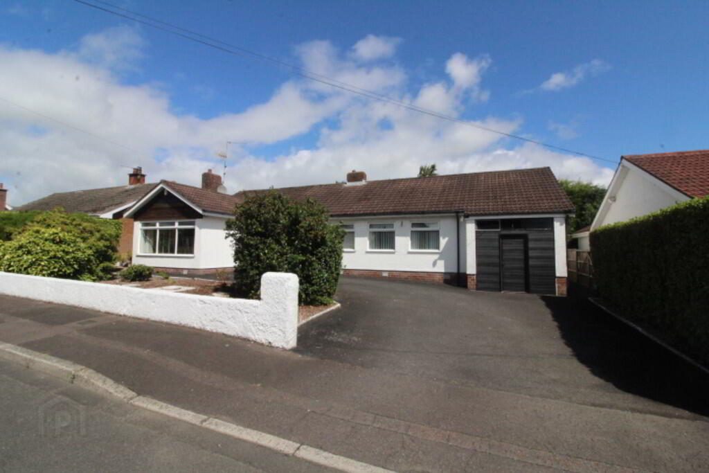 17 Glengarry Park 1 of 13