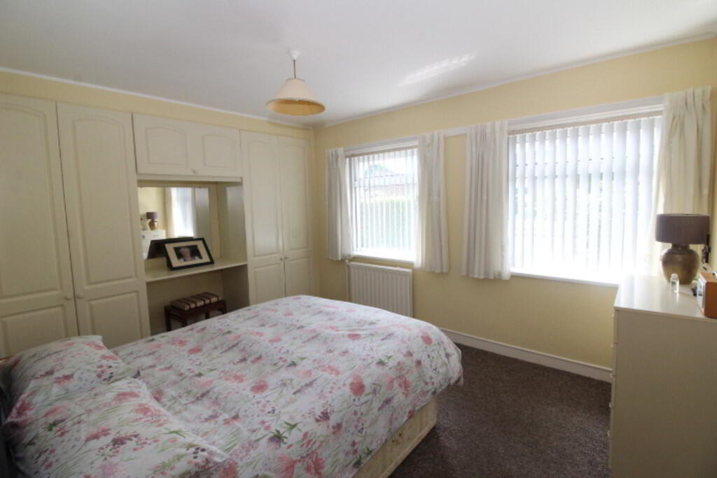 17 Glengarry Park 8 of 13