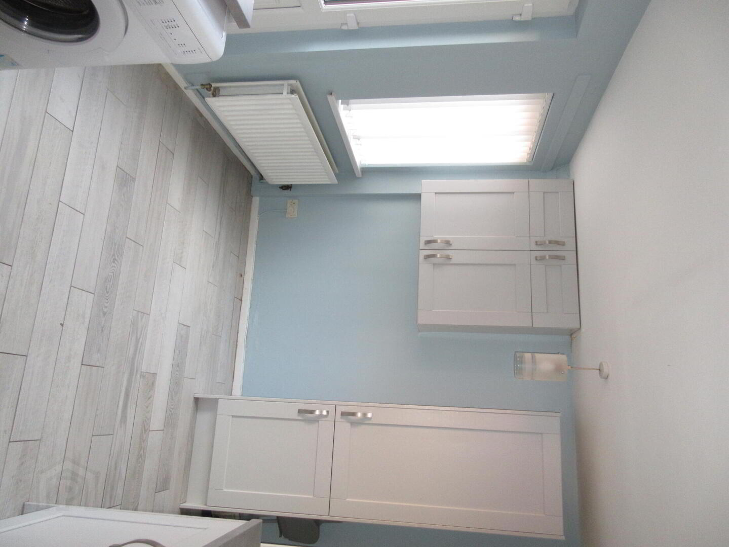 76 East Street 2 of 7