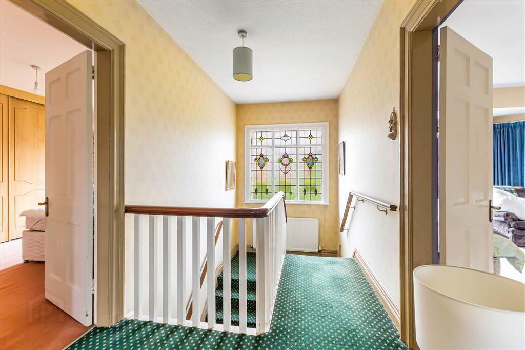 38 Balmoral Avenue 11 of 22
