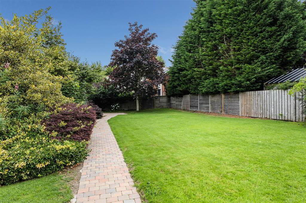 38 Balmoral Avenue 21 of 22