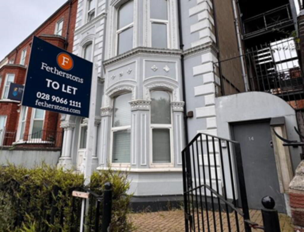 14c Lisburn Road 1 of 13