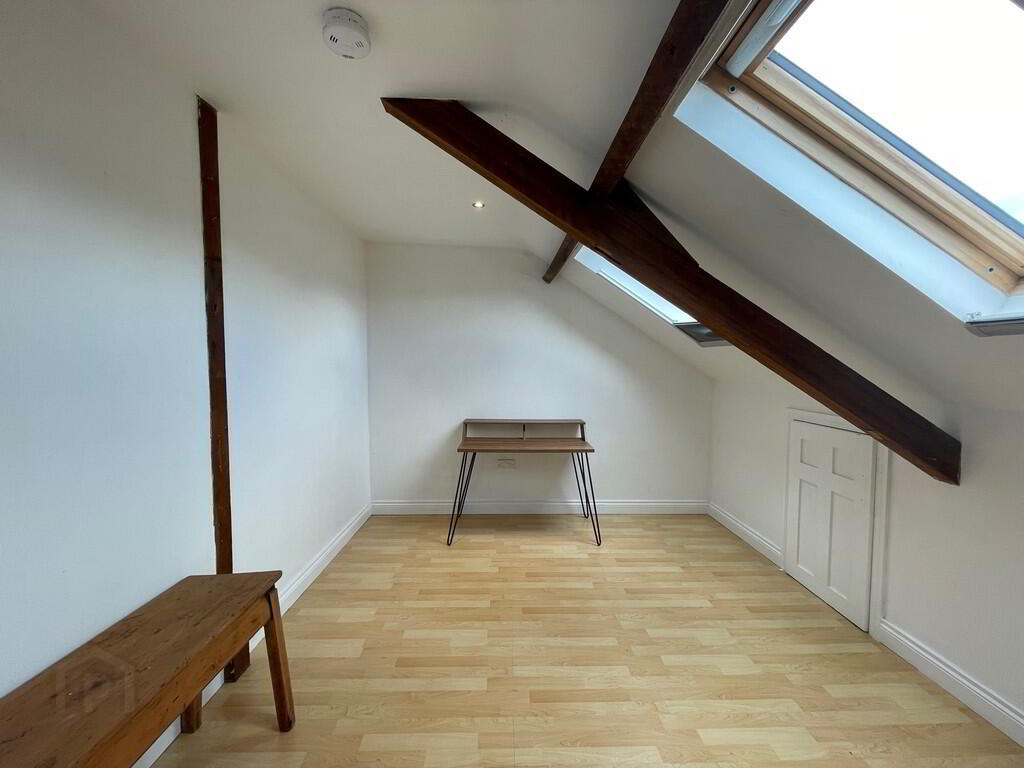 14c Lisburn Road 9 of 13
