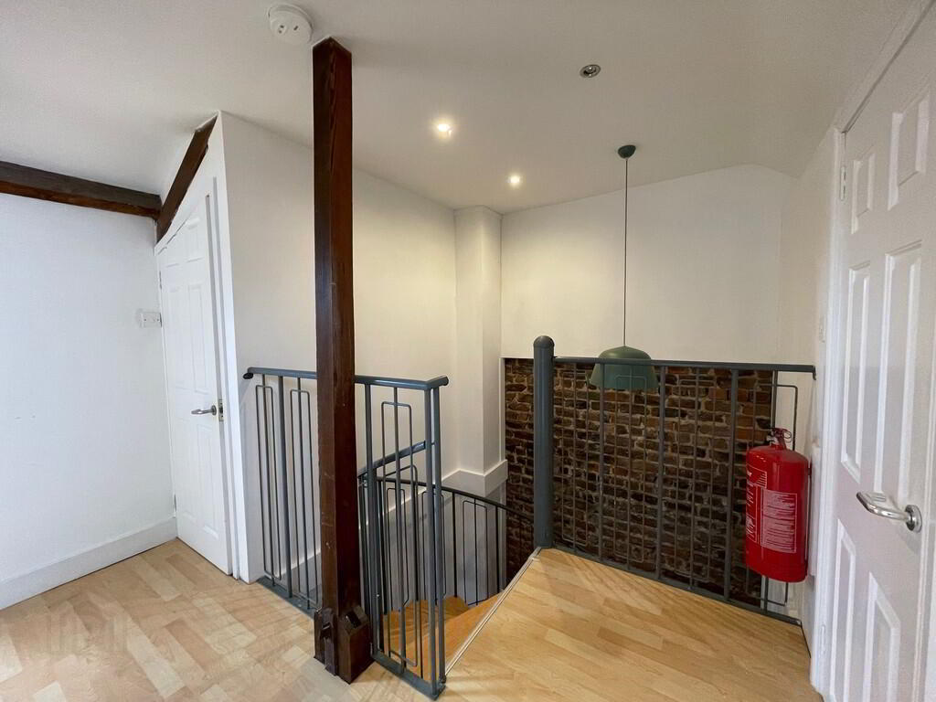 14c Lisburn Road 10 of 13