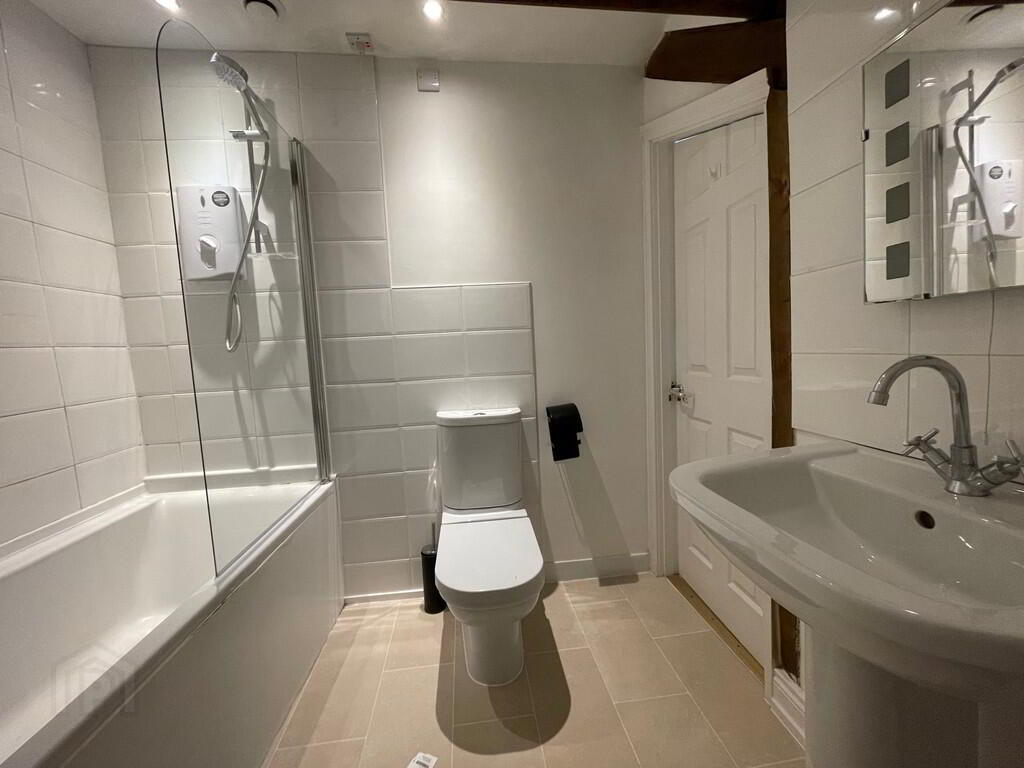 14c Lisburn Road 11 of 13