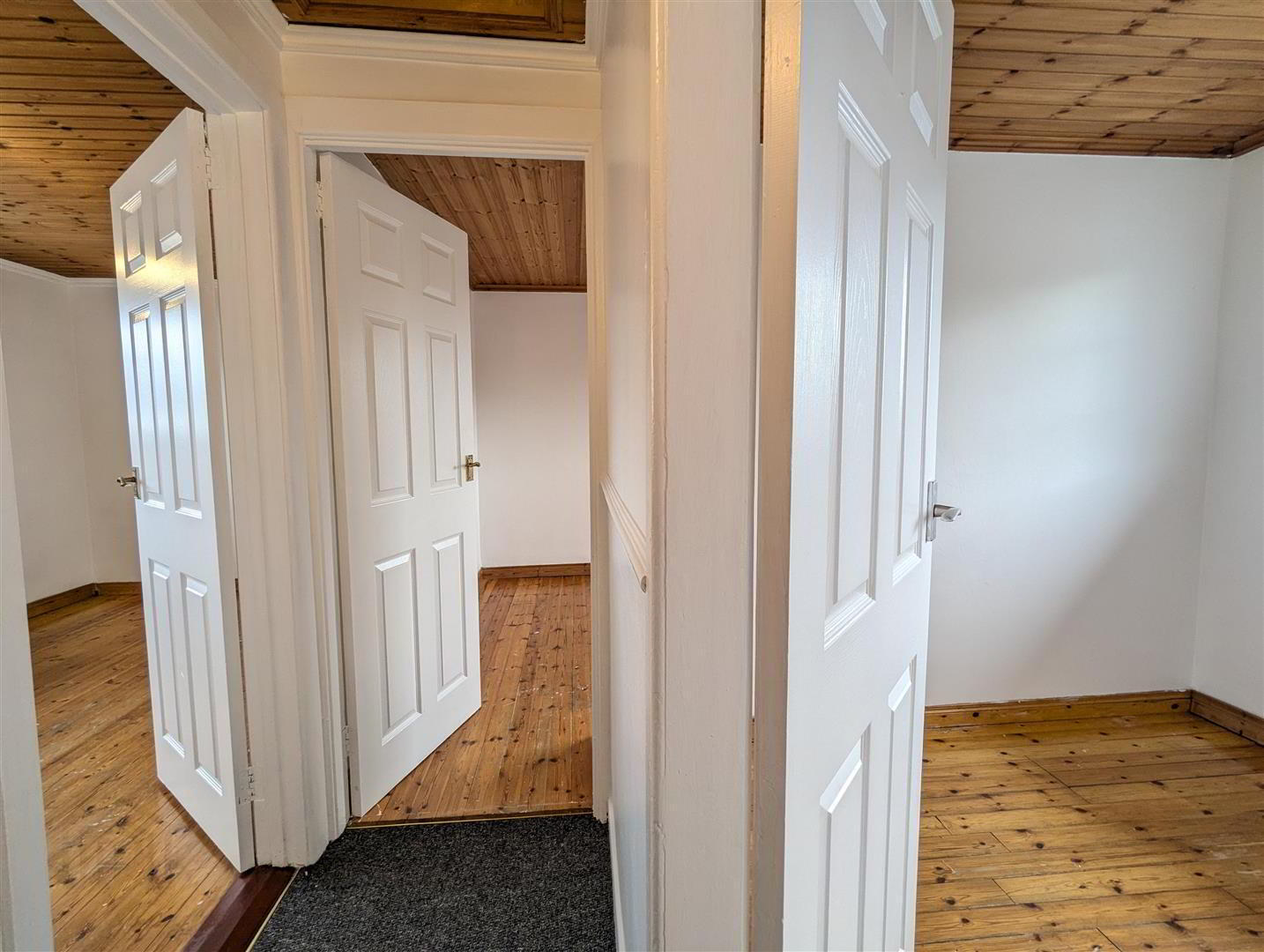 13 St. Malachys Crescent 11 of 22