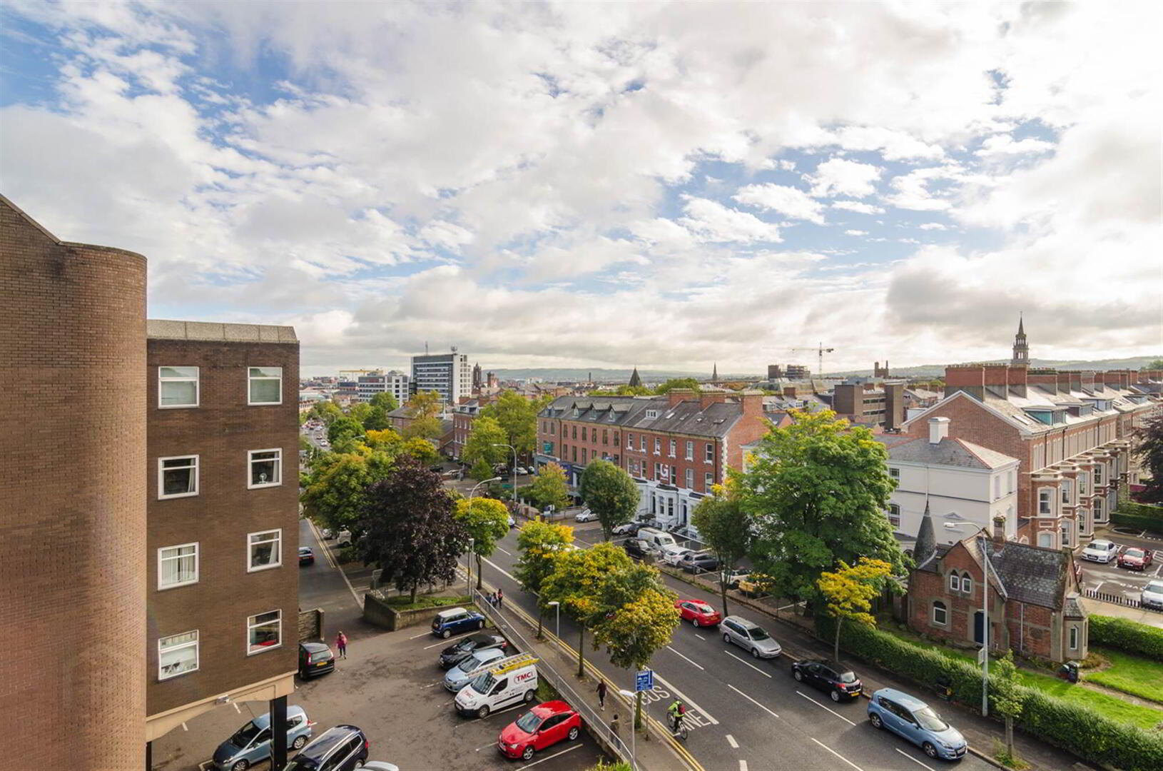 5.2, 117 Lisburn Road 11 of 12