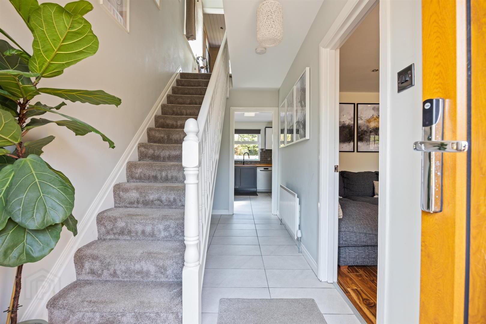 136 Ashmount Park 2 of 22