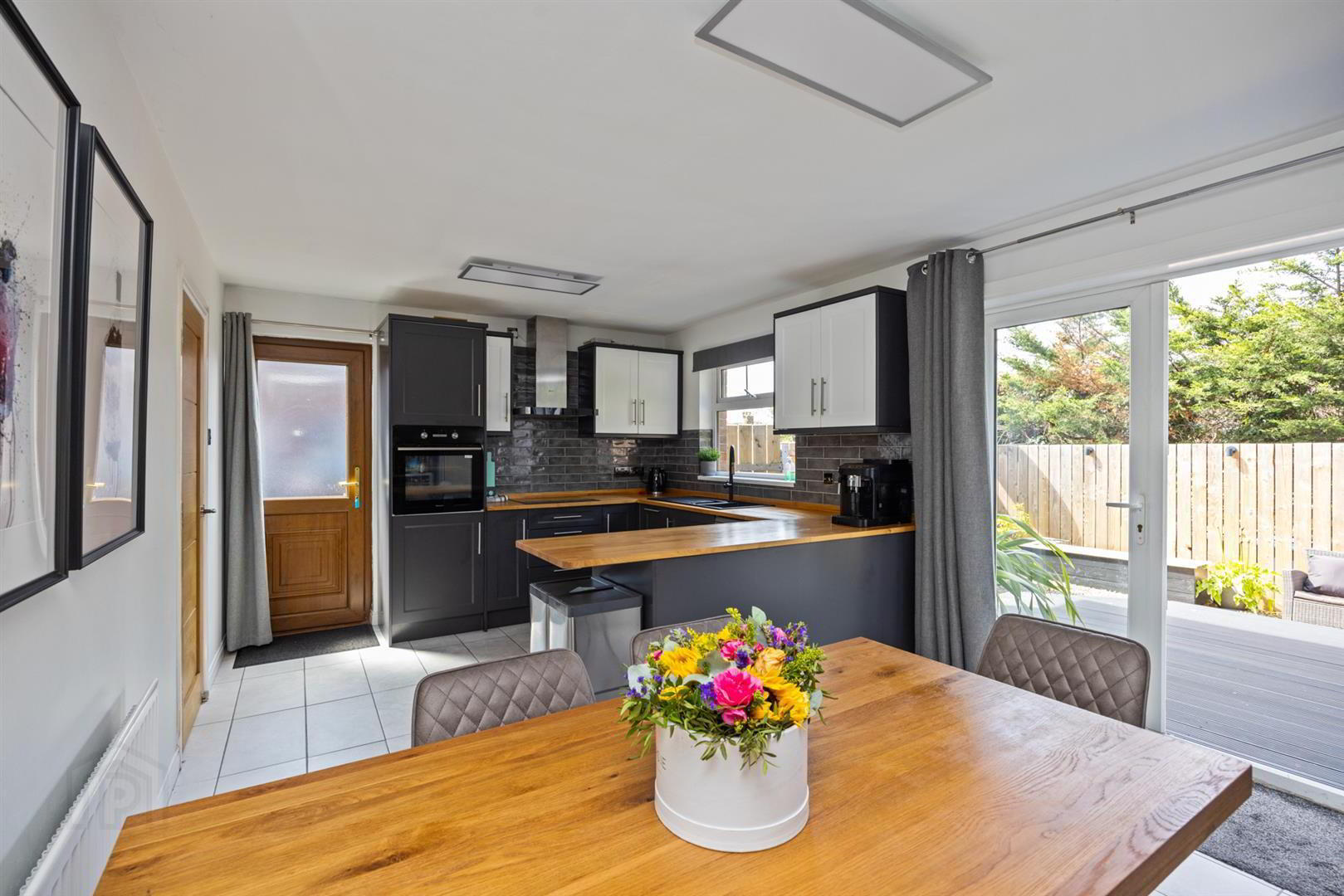 136 Ashmount Park 7 of 22