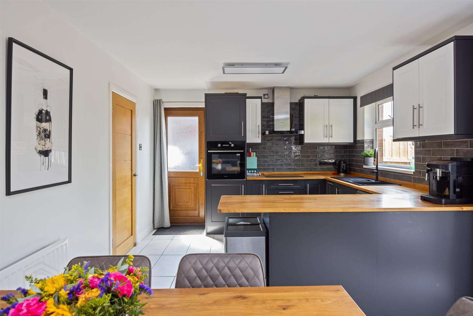 136 Ashmount Park 8 of 22
