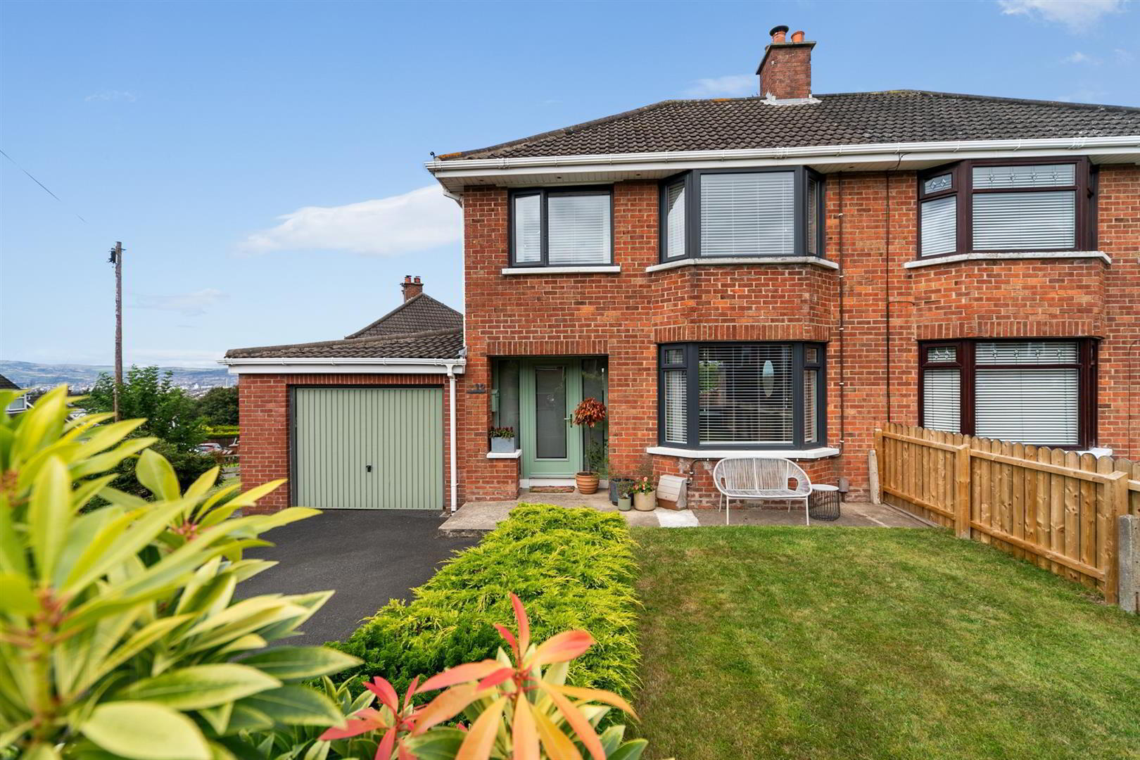 12 Glenview Crescent 1 of 31