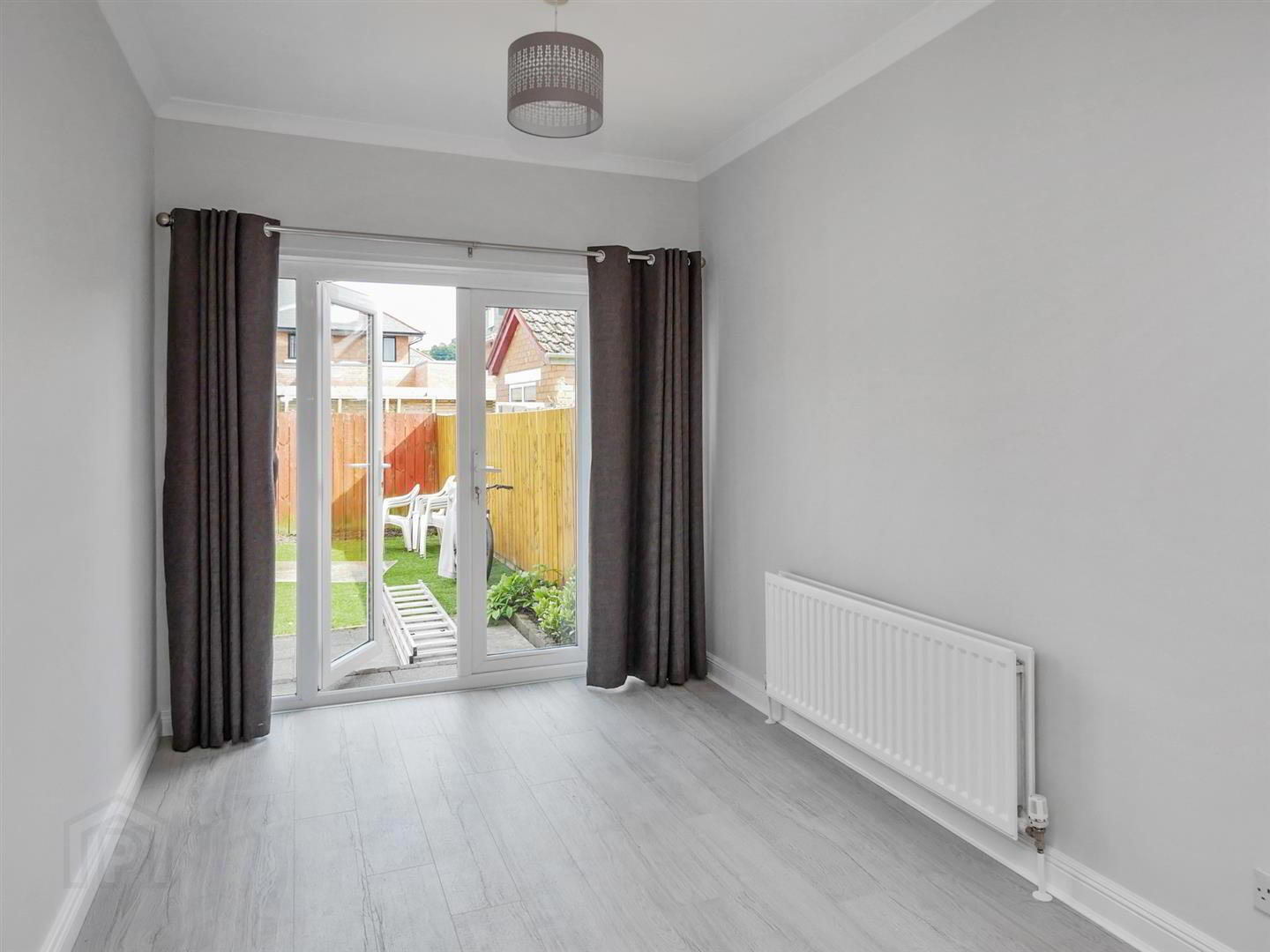 22 Cheltenham Gardens 5 of 14