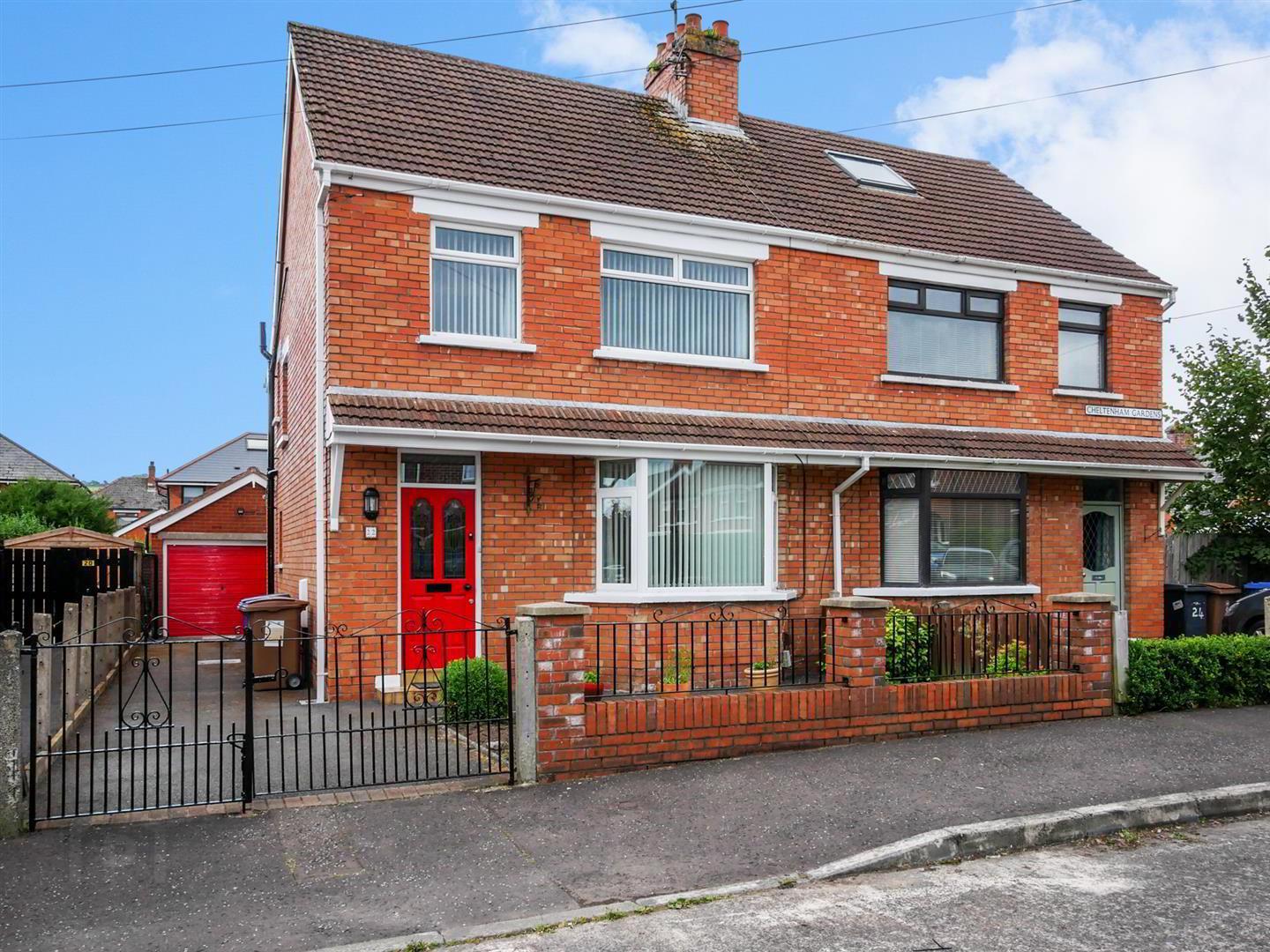 22 Cheltenham Gardens 1 of 14