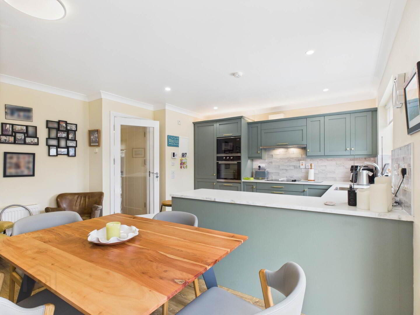 9 Glenside 6 of 19